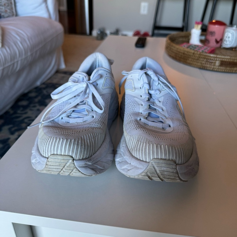 HOKA Bondi White 9.5 - Picture 2 of 6
